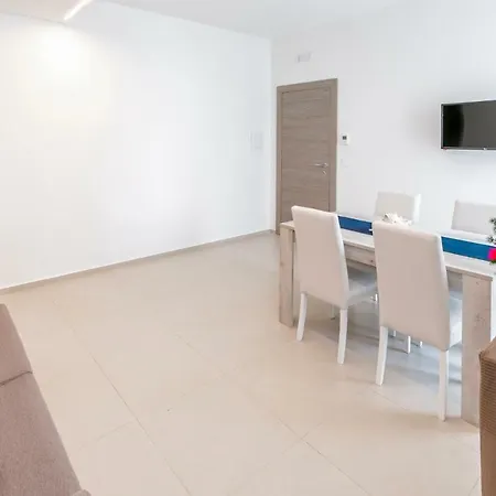 Via Del Fiume 4* Santa Maria al Bagno